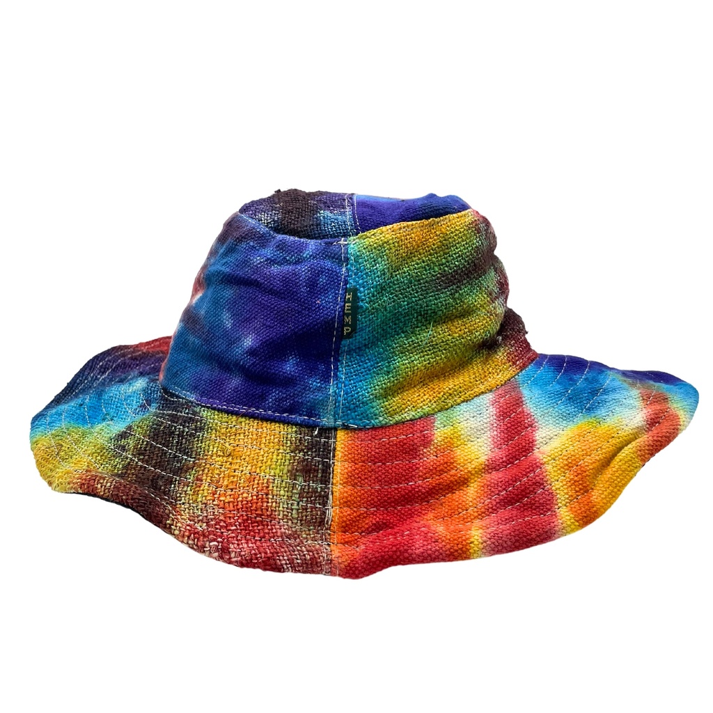 Geflickter und verdrahteter Boho-Festivalhut aus Hanf und Baumwolle – Tie Dye